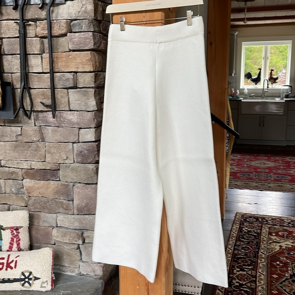P Cill, winter white pull on pants, size M, NWT - Picture 2 of 4